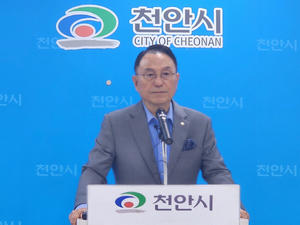 “이재명 판결과 왜 이리 다른지…” 박상돈 시장 낙마에 천안시청 직원들 ‘한숨…침통’