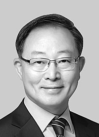 만시지탄 文 기소와 공수처 이중 잣대