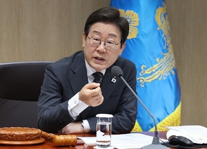 [속보]4인 가구 최대 208만원 지원금…7년 이상 연체 5천만원 이하 채무 탕감