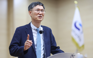 문형배 “대법원장의 ‘재판관 지명권’ 폐지해야, 대법관 증원 논의 필요”