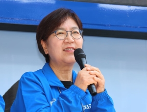 정은경 남편 코로나19 관련 주식 투자 의혹에…野 “방역 영웅이 재산신고 은폐영웅이었나”