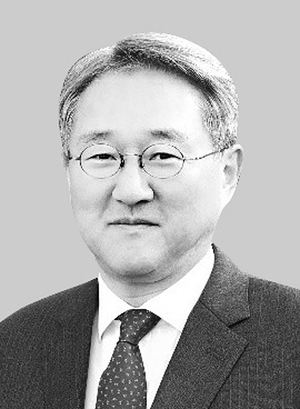 ‘방위비 100억 달러’와 핵능력 보장