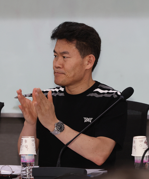 [속보]“전한길, 부정주술 빠진 윤석열의 사생아” 김근식의 일갈