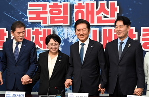 ‘국힘해산’ 의지 드러낸 정청래… “대통령이 하지말라 하면 고려”
