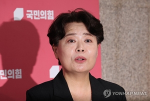 “김덕수 자처하더니, 이젠 김건수?”