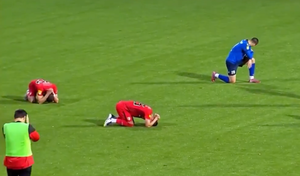 40대 프로축구 감독 경기 도중 갑자기 사망…선수들 ‘충격’