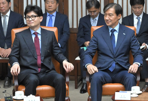 또 맞붙은 조국 vs 한동훈···“대장동 피해자는 국가 아닌 성남시” vs “판결문은 읽어 봤나”