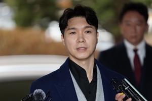 ‘박수홍 돈 횡령’ 징역 7년 구형된 친형…“부모 보살펴야”  선처 호소