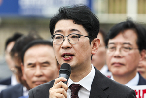 [속보]주진우 “배임죄 폐지, ‘이재명 탄신일’ 맞춰 공물로 바쳐라”