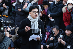 한동훈 “난 尹어게인 걸림돌…제거할 수 있으면 해보라”