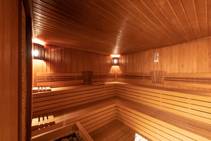 서울 남성 전용 사우나서 집단 음란행위…현장에는 현직 경찰관도 있었다