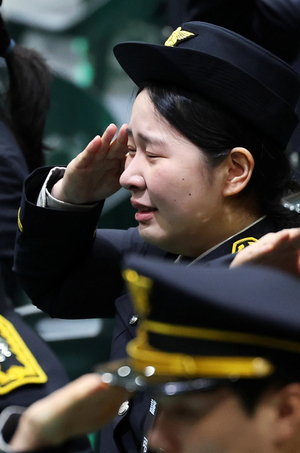 “결말 알아도 오빠 선택할 거야” 순직 소방관 예비신부의 편지