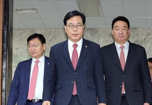 [속보] 송언석 “정동영 경질해야…‘가벼운 입’이 한미관계 훼손”