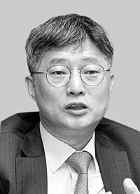 위헌적 두 국가론과 통일부 존폐 문제