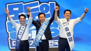 [속보]차기 당대표 김민석 46.8%, 오차범위밖 1위-리얼미터