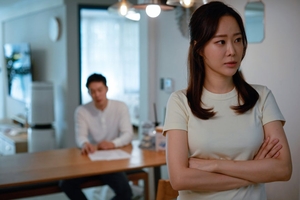 “샌프란行 비행기서 만난 사업가…결혼하고 보니 전처에 아이까지 있네요”-YTN상담소