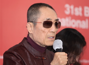‘암살자(들)’ 사태 입 연 中거장 “창작이 진실에 기반하지 않는 경우도 있어”