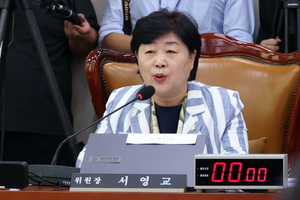 [속보]서영교 “교사, 고소당해도 정당교육 활동은 ‘불송치’ 법안 개정”