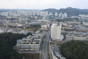 “당장 살 집도, 사무실도 없다” 1만 공무원 ‘멘붕’…‘묻지마 세종 이전’