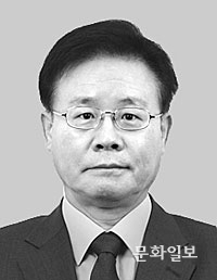 유동열 자유민주연구원 원장