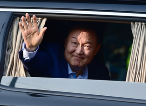 내일 尹 형사재판 시작…경찰지휘부, 김용현 전 국방부장관도 이번 주 재판