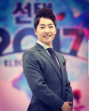 이성배 아나운서, 17년 만에 MBC 퇴사…“출입증을 내려놓습니다”