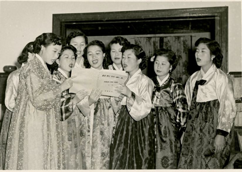 이화여대 영문과 100돌... "앞으로 100년 또 개척할 것" - 뉴스 썸네일 이미지