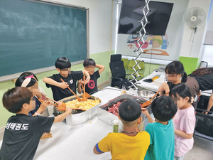“피부색 달라도 우린 한국인”… 정체성 찾고, 자존감 올려요[아동권리옹호 Child First]