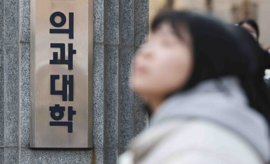 뉴시스