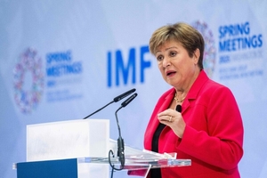 IMF 총재 “내주 새 경제전망 눈에 띄게 하향할 것”