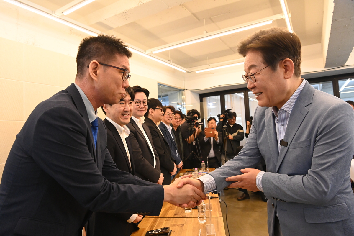 이재명, 2주새 34→37→38% 상승세지만… ‘40%’ 못넘고 박스권