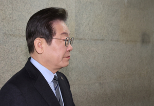[속보]‘역대 최고치’ 정치 지도자 선호도, 이재명 38% -한국갤럽