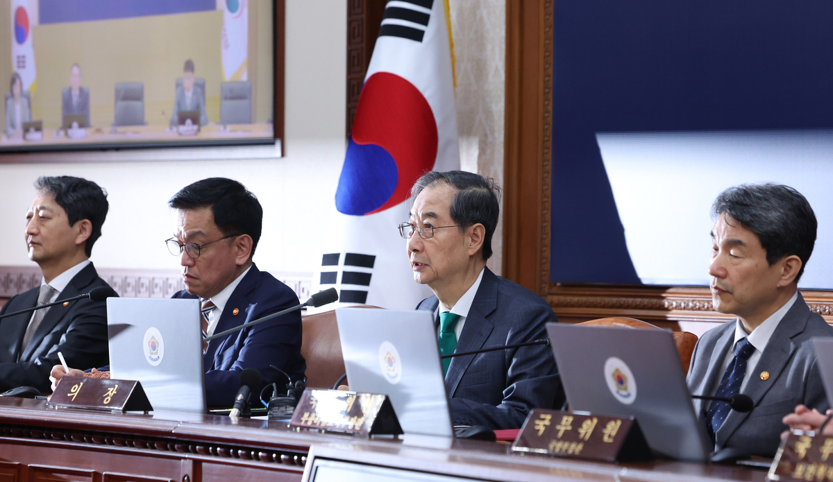 민주당이 깎은 올해 예산, 추경으로 3분의 1보강