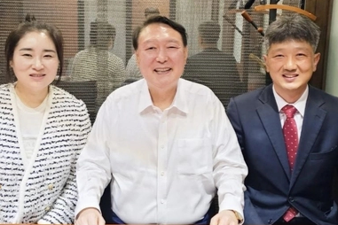 천하람 “김계리와 사진, 尹 외로움 보여준 것…전한길도 외면”