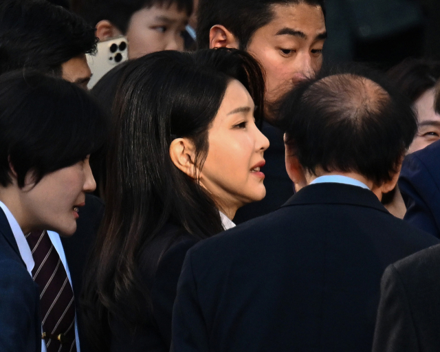 서울고검, 김여사 ‘도이치모터스 무혐의’ 재수사 결정…명품백은 항고 기각
