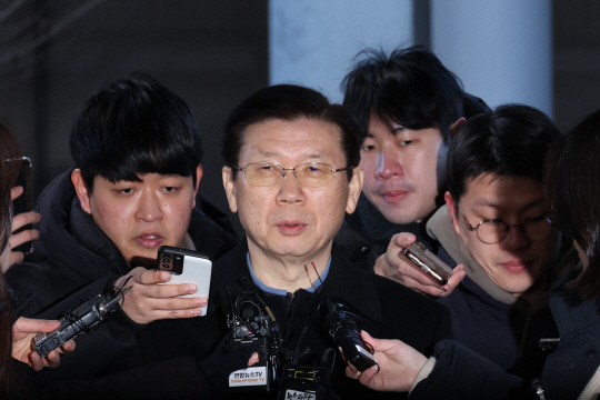 ‘尹호위무사’ 박종준 전 경호처장 재산 40억…부산국세청장 120억