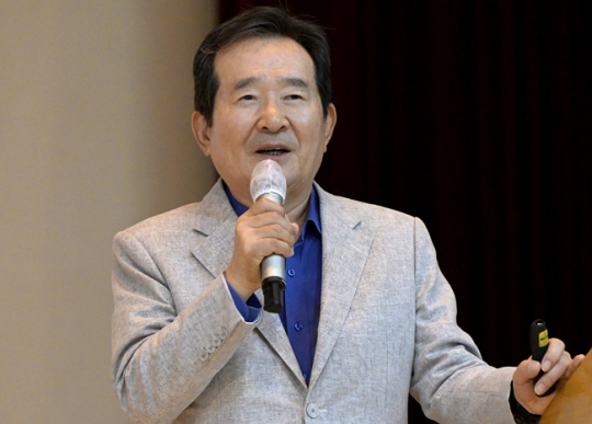 지난 2023년 전남대서 강연하는 정세균 전 총리. 뉴시스