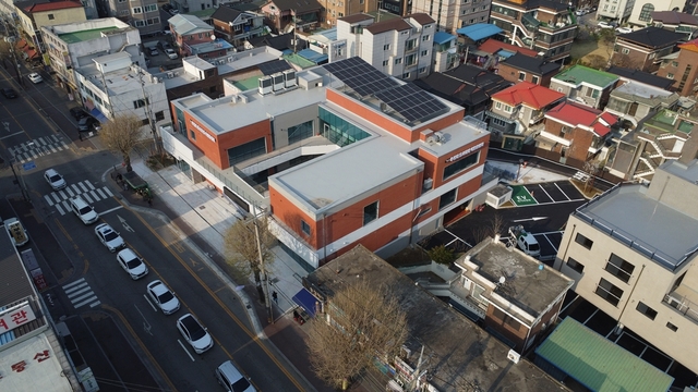 경기 광주시 송정동 일원에 조성된 우전께 도시재생 어울림센터 전경. 광주시청 제공