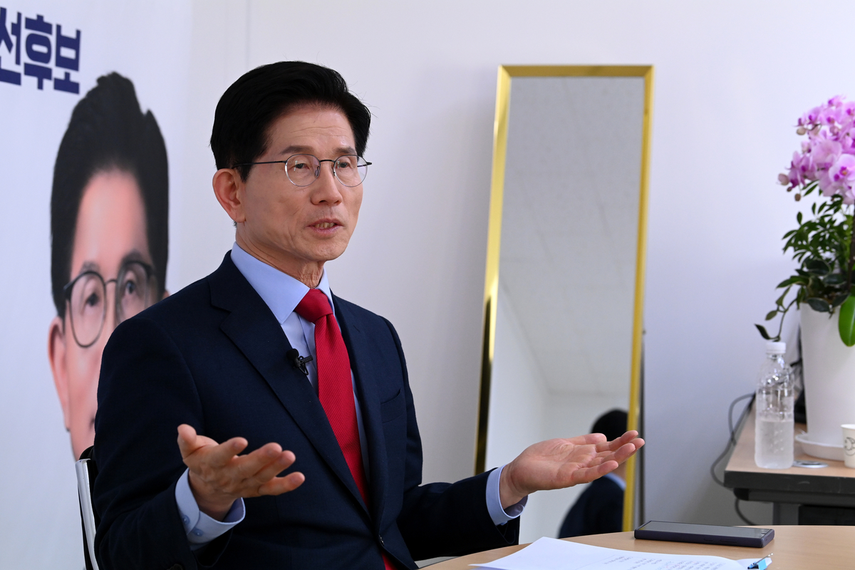 김문수 “한동훈에겐 통합의 DNA 없어… 난 민주화운동·국정 다 경험”