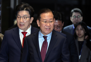 ‘단일화 압박 불만’ 김문수, 국힘 의총 불참…당 지도부 “신속 단일화 다짐 잊지 말라” 결단 촉구