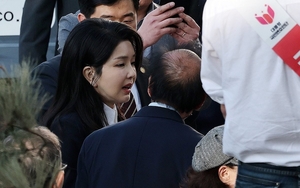 검찰, 김건희 여사에 정식 출석 요구…‘명태균 공천개입 의혹’  조사