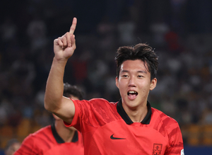 미트윌란 이한범, 3경기 연속 선발에 도움까지