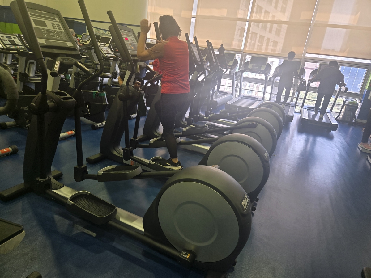 중구 충무스포츠센터, 최신식 헬스기구로 새롭게 단장! 운동 효과 UP!