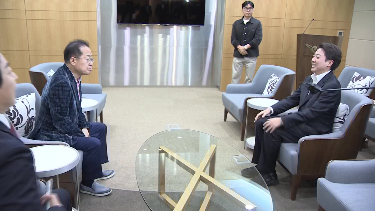 권영세 “홍준표 인성 어쩔 수 없어”…이준석 “그런 말 할 자격있나”