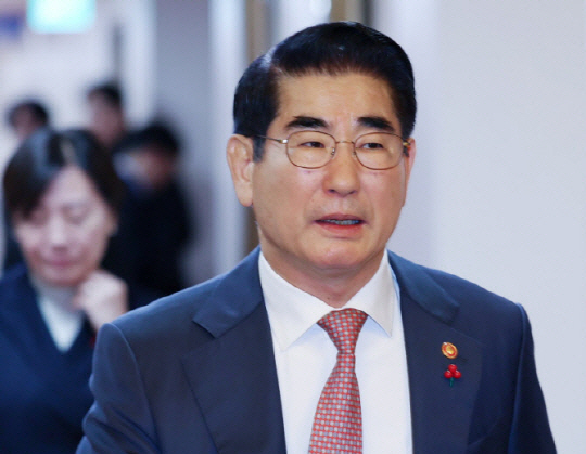 김용현 재판 비공개에 이의제기…재판부 “알권리 침해 없도록”