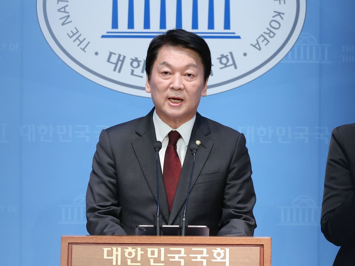 안철수, 이재명에 “간절히 요청한다, 개헌하자”
