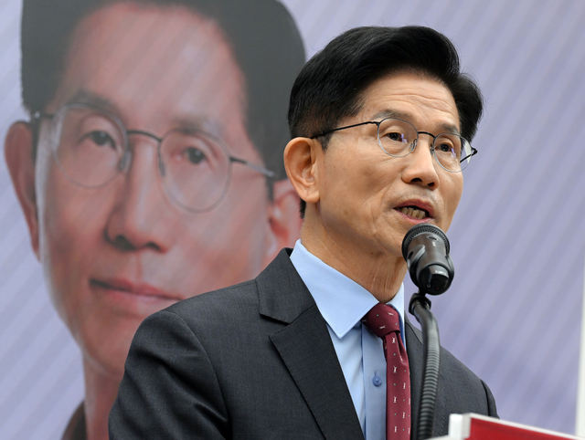 경제 공약 발표하는 김문수 국민의힘 대통령 선거 후보