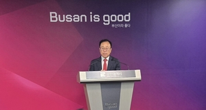 부산시, 가덕신공항 중심위 회부에 정면 반발…“재공고로 행정 속도 내야”