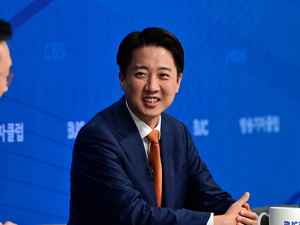 이준석 “단일화는 ‘金사퇴’ 뿐”… 국힘 “100% 개방형 여론조사”