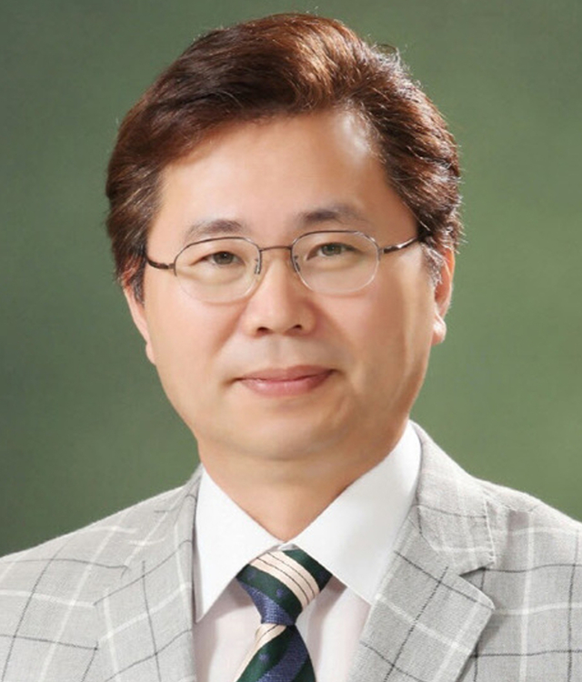 이재명 대통령이 5일 국정기획위원장에 이한주 민주연구원장을 임명했다고 강유정 대통령실 대변인이 언론 브리핑을 통해 발표했다. 연합뉴스